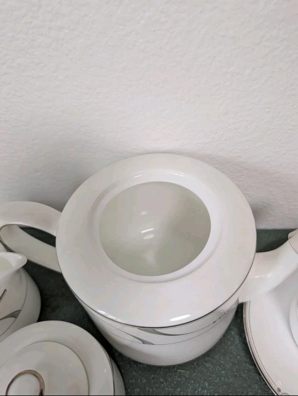 Royal Doulton Trendsetter Tea Pot Creamer Sugar (6) Tea Cups w Saucers RETIRED